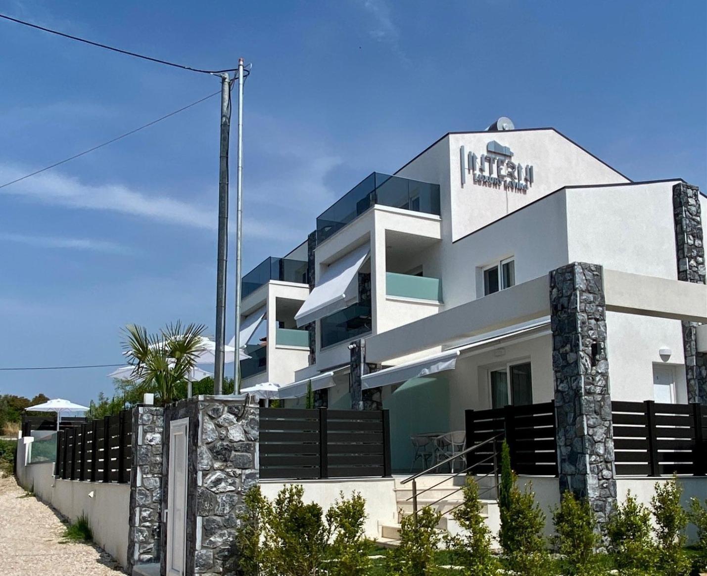Апартаменти Interni Luxury Living Нікіті Екстер'єр фото